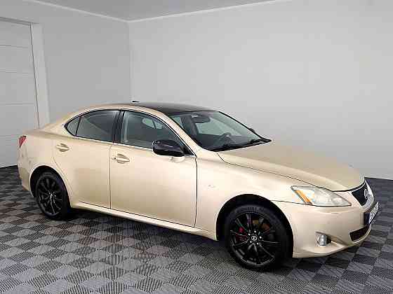 Lexus IS 220 Luxury 2.2 D 130kW Tallina