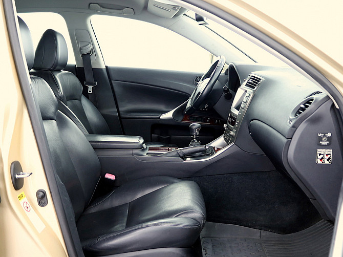 Lexus IS 220 Luxury 2.2 D 130kW Tallina - foto 6