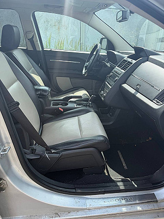 Dodge Journey Luxury ATM 2.0 CRDi 103kW Таллин - изображение 6