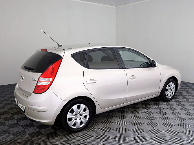 Hyundai i30 Elegance 1.6 90kW Таллин - изображение 3