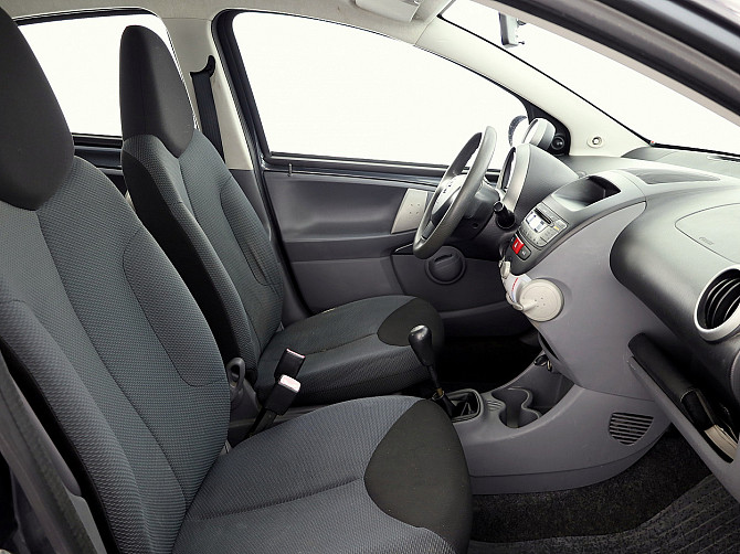 Toyota Aygo Linea Sol A-C 1.0 50kW Tallina - foto 6