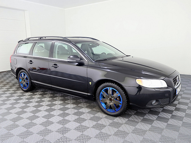 Volvo V70 Summum Facelift ATM 2.0 157kW Таллин - изображение 1