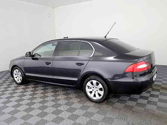 Skoda Superb Highline ATM 2.0 TDI 125kW Таллин