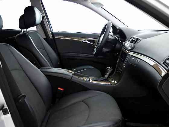 Mercedes-Benz E 220 Avantgarde Facelift ATM 2.1 CDI 125kW Таллин