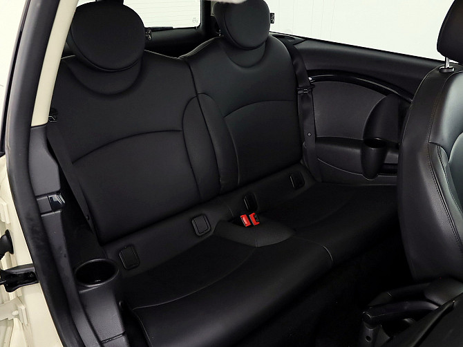 MINI Cooper S Clubman ATM 1.6 135kW Таллин - изображение 7