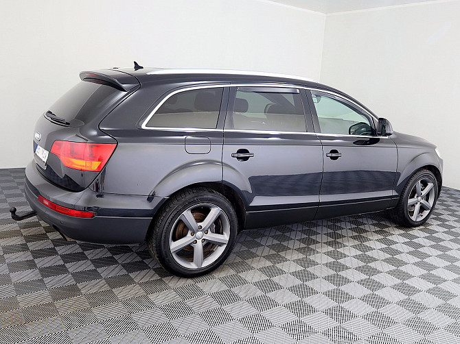 Audi Q7 Highline ATM 3.0 TDI 171kW Tallina - foto 3