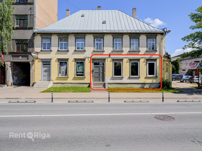 Pieejamas biroja telpas Lāčplēša ielā 79  dinamiskā un strauji attīstošā Rīgas centra Rīga - foto 1