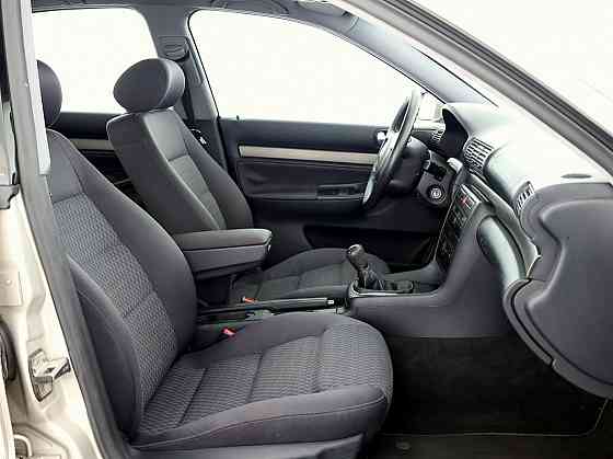 Audi A4 Comfortline Facelift 1.6 74kW Таллин