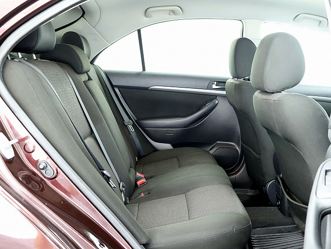 Toyota Avensis Linea Sol Facelift 1.8 95kW Tallina - foto 7