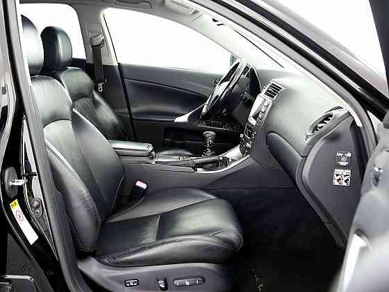 Lexus IS 220 Luxury 2.2 DI-D 130kW Таллин