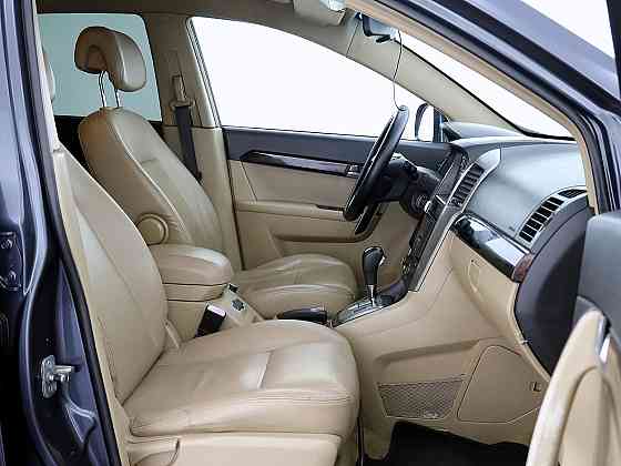 Chevrolet Captiva Luxury ATM 2.0 VCDi 110kW Таллин