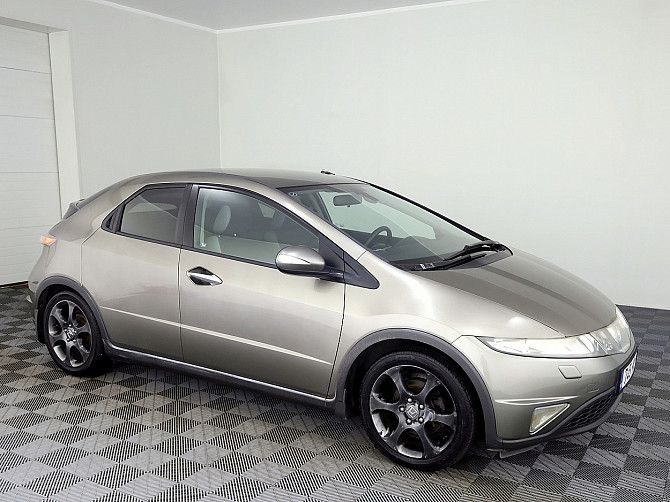 Honda Civic Elegance 1.8 103kW Tallina - foto 1