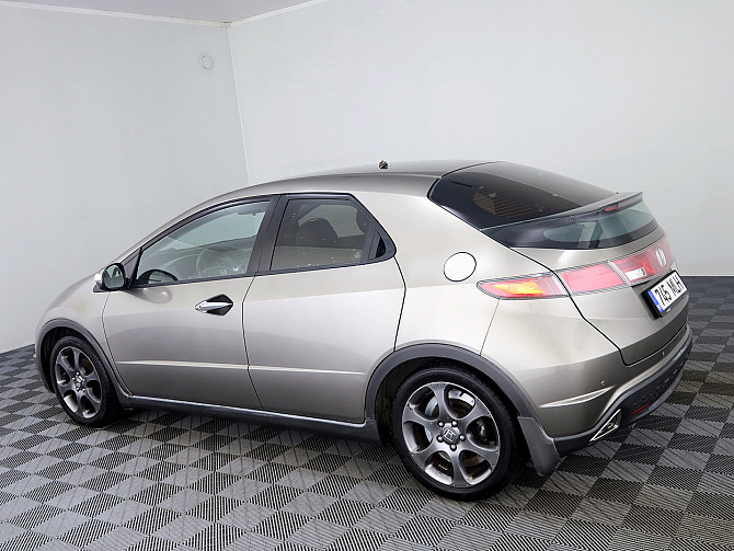 Honda Civic Elegance 1.8 103kW Tallina - foto 4