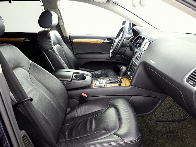Audi Q7 Comfortline 3.0 TDI 171kW Tallina - foto 6