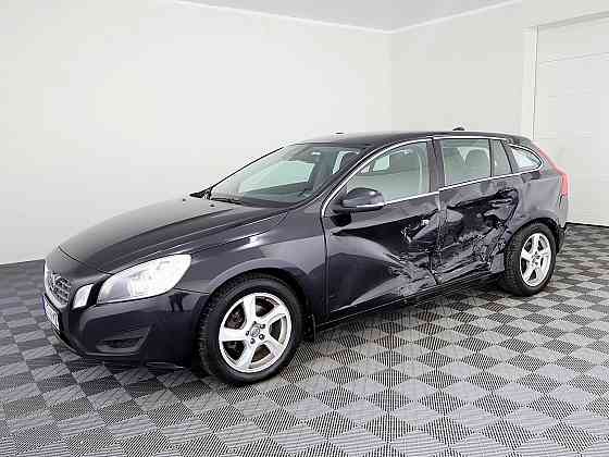 Volvo V60 Summum ATM 2.0 D5 120kW Tallina