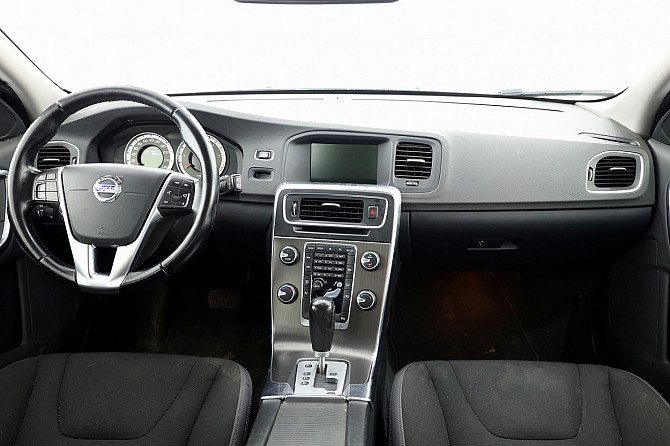 Volvo V60 Summum ATM 2.0 D5 120kW Tallina - foto 5
