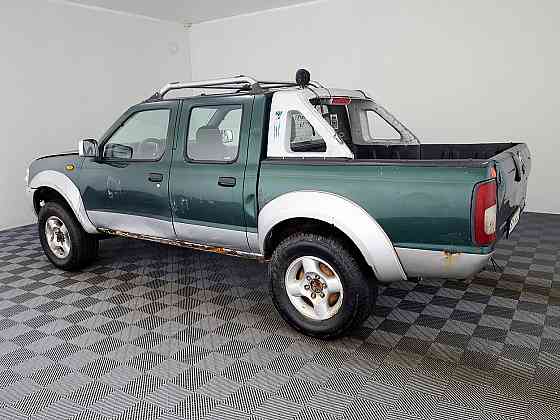 Nissan Navara Facelift 4x4 2.5 dCi 98kW Tallina