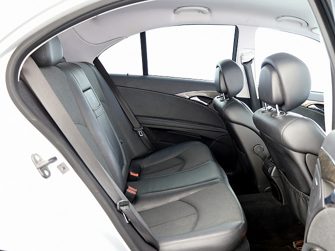 Mercedes-Benz E 200 Avantgarde Facelift ATM 2.1 CDI 100kW Tallina - foto 7