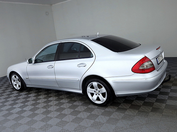 Mercedes-Benz E 200 Avantgarde Facelift ATM 2.1 CDI 100kW Tallina - foto 4