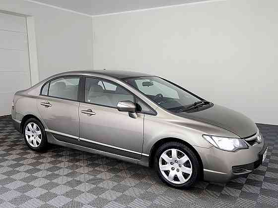 Honda Civic Elegance LPG ATM 1.8 103kW Tallina