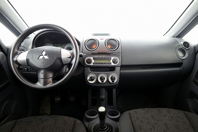 Mitsubishi Colt Facelift 1.3 70kW Tallina - foto 5
