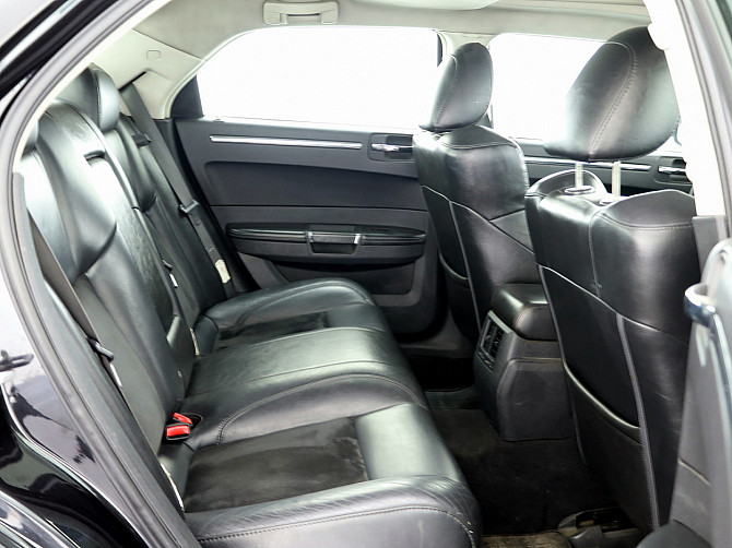 Chrysler 300 C SRT Design 3.0 CRD 155kW Таллин - изображение 7