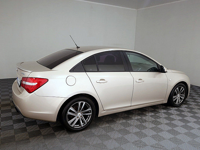 Chevrolet Cruze Comfort 1.8 104kW Tallina - foto 3