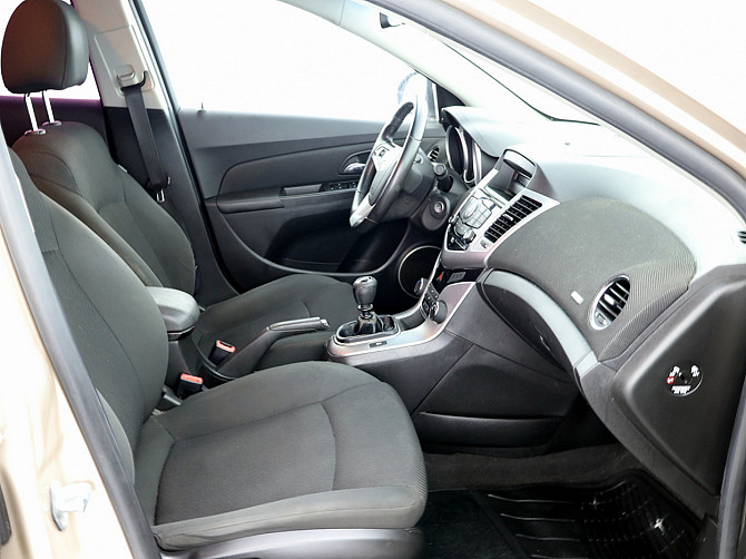 Chevrolet Cruze Comfort 1.8 104kW Tallina - foto 6
