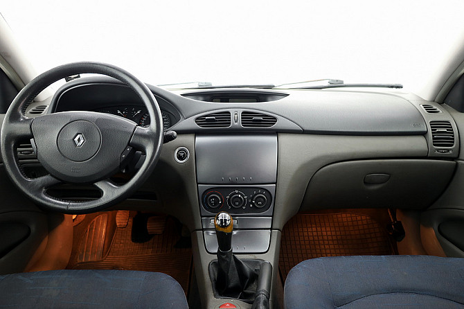 Renault Laguna Comfort 1.8 88kW Таллин - изображение 5