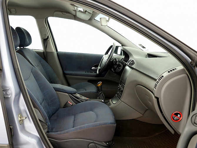 Renault Laguna Comfort 1.8 88kW Таллин - изображение 6