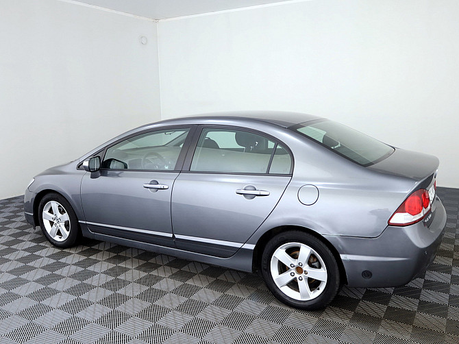 Honda Civic Facelift LPG ATM 1.8 103kW Tallina - foto 4