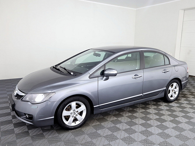 Honda Civic Facelift LPG ATM 1.8 103kW Tallina - foto 2