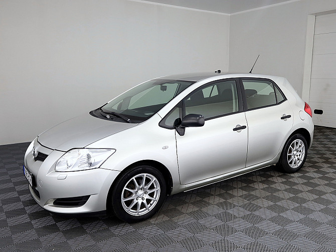 Toyota Auris Linea Sol 1.4 71kW Таллин - изображение 2