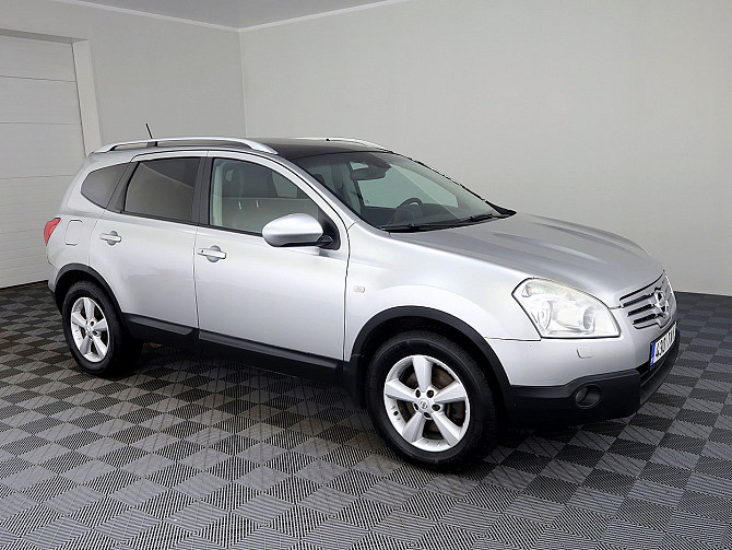 Nissan Qashqai+2 Luxury 4x4 2.0 dCi 110kW Таллин - изображение 1