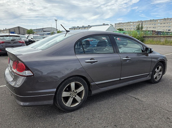Honda Civic Hybrid Facelift ATM 1.3 70kW Таллин - изображение 3
