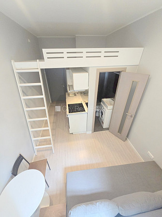 Fasādes māja, renovēta māja, slēgts pagalms, ieeja no ielas, kāpņu telpa pēc kapitālā Rīga - foto 10