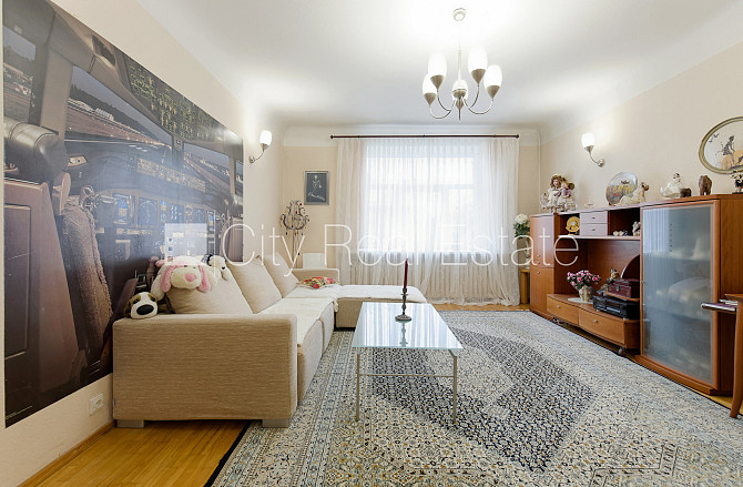 Fasādes māja, slēgts pagalms, vieta automašīnai, ir lifts, balkons, sauna, logi vērsti mājas Rīga - foto 7