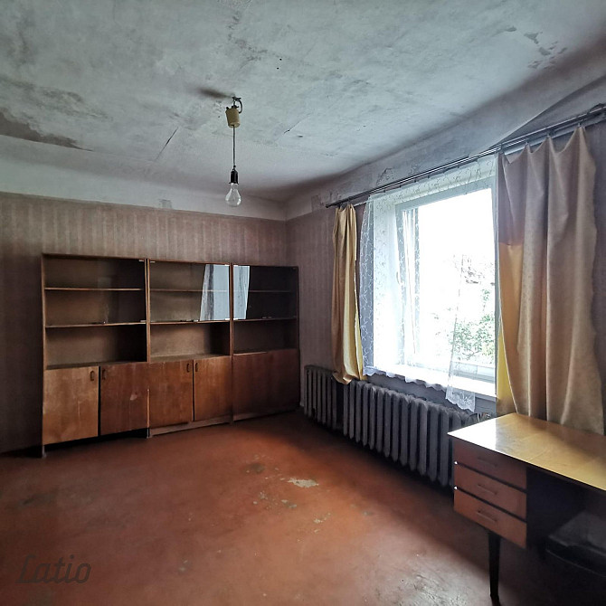 Pārdošanā dzīvojamās mājas pirmais stāvs lieliskā vietā, tuvu Siguldas centram.
Piedāvājam iegādātie Cигулда - изображение 4