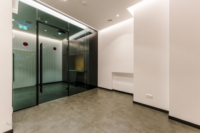 Retail premises available for lease in the very heart of Riga  at the prestigious address of Tērbata Рига - изображение 8