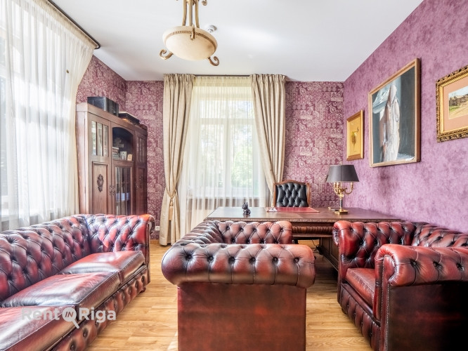 An elegant brick private house for rent in one of Rigas most sought-after neighborhoods  Mežaparks.  Рига - изображение 8