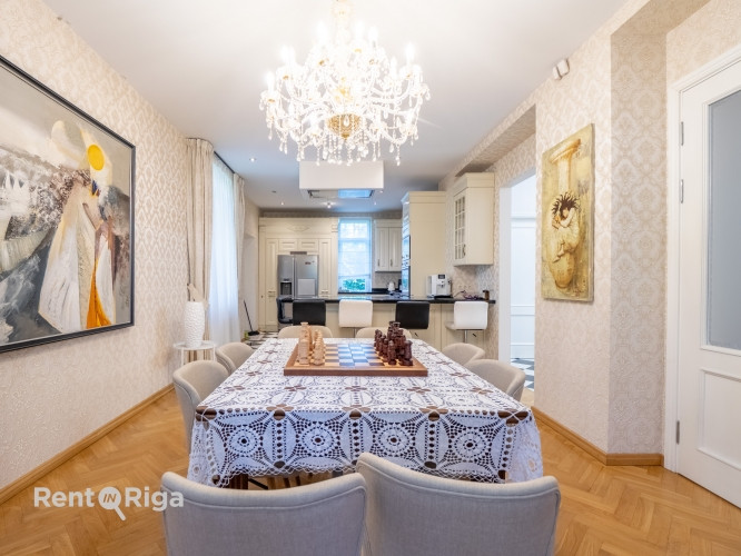 An elegant brick private house for rent in one of Rigas most sought-after neighborhoods  Mežaparks.  Рига - изображение 7