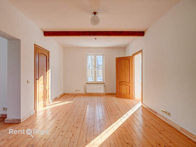Pārdod vienstāvu māju ar zemi Jūrmalas sirdī, Majoros.  + Mājas platība; + Zemes gabala Jūrmala - foto 8
