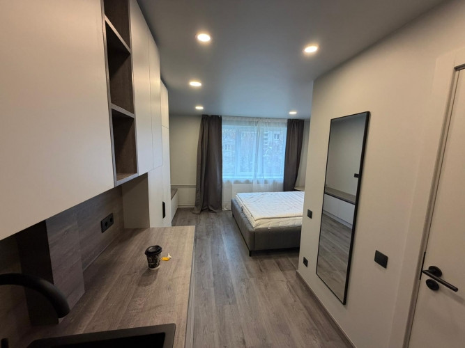 Tiek pārdots dizainera veidots studio tipa dzīvoklis Ķengaragā ar jaunā projekta kvalitātes Rīga - foto 4