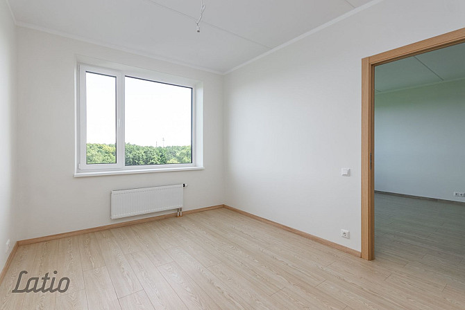 Pārdošanā funkcionāls un kvalitatīvi izbūvēts 3 istabu dzīvoklis modernā dzīvojamā Rīga - foto 1