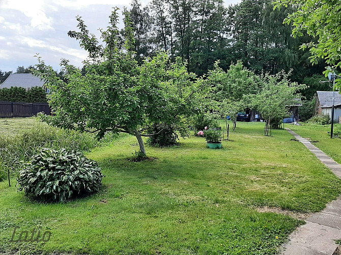 Pārdod dvīņumājas daļu. Māja ar visām ērtībām; apdzīvojama visu gadu. 
Īpašums atrodas pie kāpām, 15 Саулкрасты - изображение 5