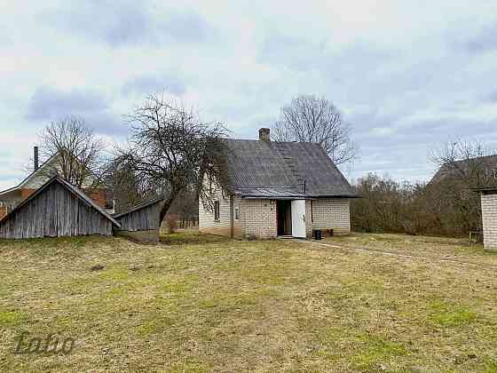 Dzīvojamā māja 50.3 m2 | saimniecības ēkas  | zeme 2.86 ha | mežs 1.62 ha | Valkas novads
Pārdod īpa Valka un novads