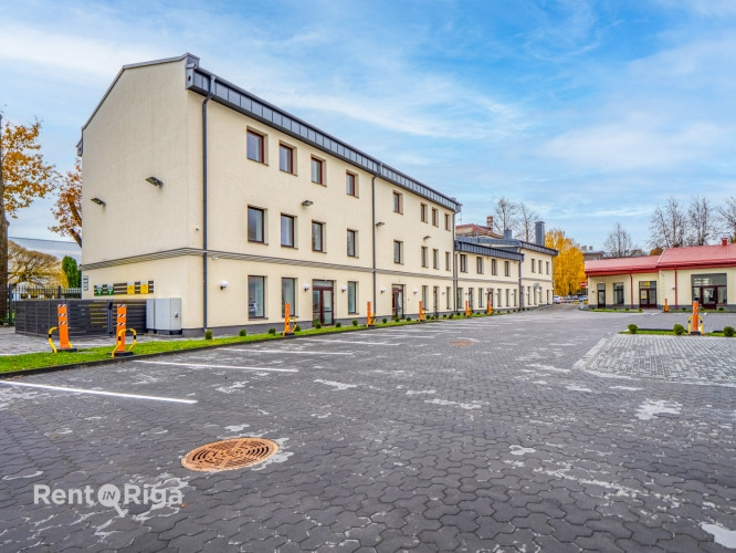 Jaunas biroja telpas Klusajā centrā.  Piedāvājam nomai mūsdienīgas un stilīgas biroja telpas Rīga - foto 9
