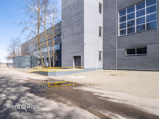 Plašas, sausas noliktavas un ražošanas telpas Ulbrokas ielā, pie Tirdzniecības ostas, Rīgā Rīga - foto 9