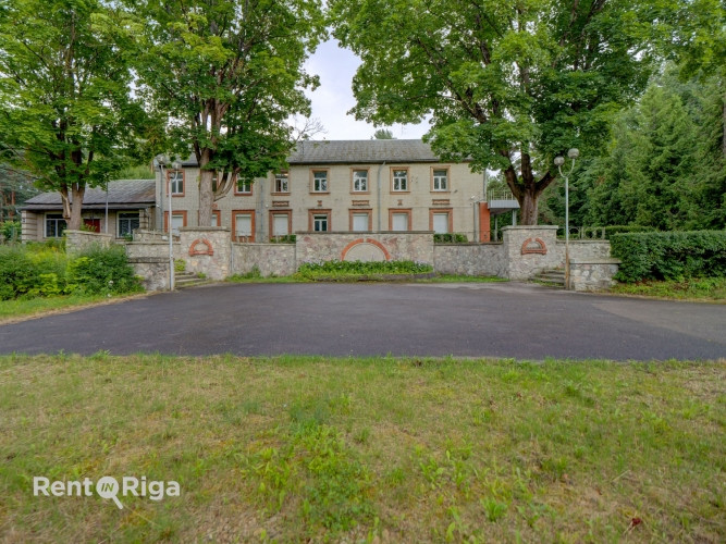 Noliktavas un biroju telpas ar esošu naudas plūsmu un unikālu zemi komplektā Atrašanās vieta Rīga - foto 4