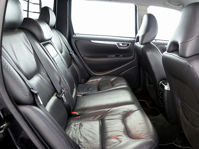Volvo XC70 Summum Facelift ATM 2.4 D5 136kW Таллин - изображение 7